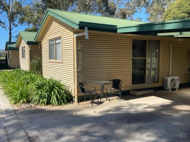 Penola Coonawarra Caravan Park Exterior photo